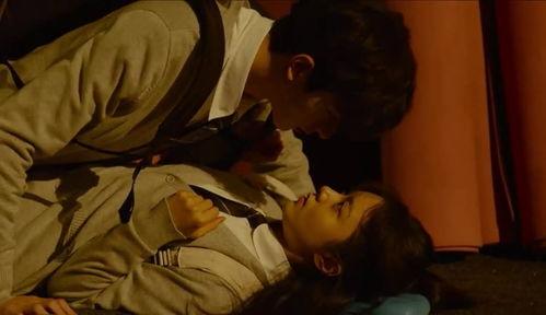 深喉完整版在线观看  第2张